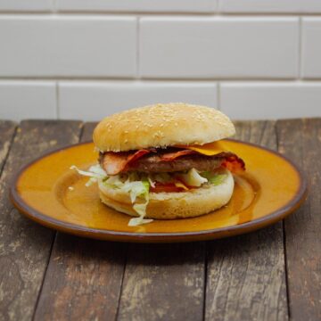 HAMBURGUESA QUESO Y BACON