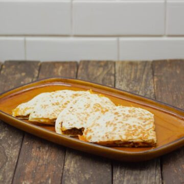 QUESADILLA CON JAMON